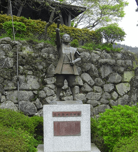 茨城県つくば市にある藤田小四郎の銅像