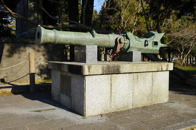 臼杵城跡にあるフランキ砲（国崩し）のレプリカ（wikipediaより）