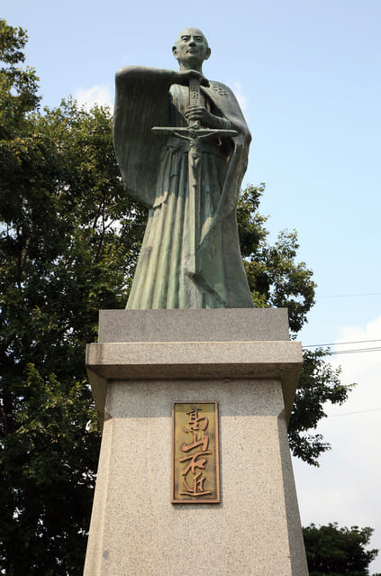 高槻城跡（大阪府高槻市）にある高山右近の像
