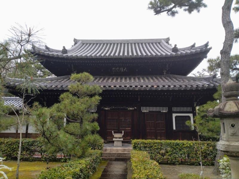 １６５２年建立、国指定重要文化財の仏殿